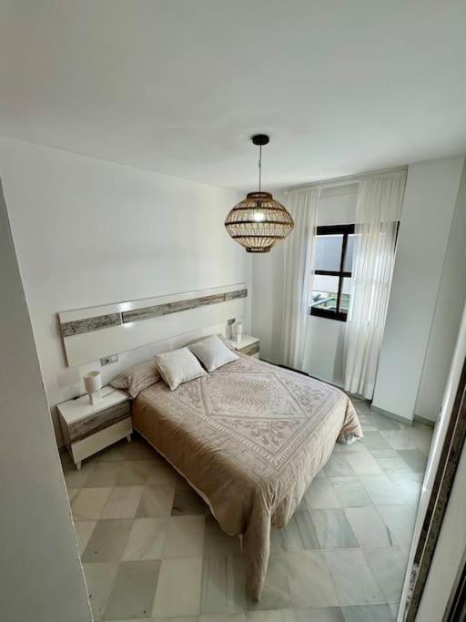 Piso Centrico Y Tranquilo Con Garaje Incluido Apartment Sanlucar de Barrameda Exterior photo